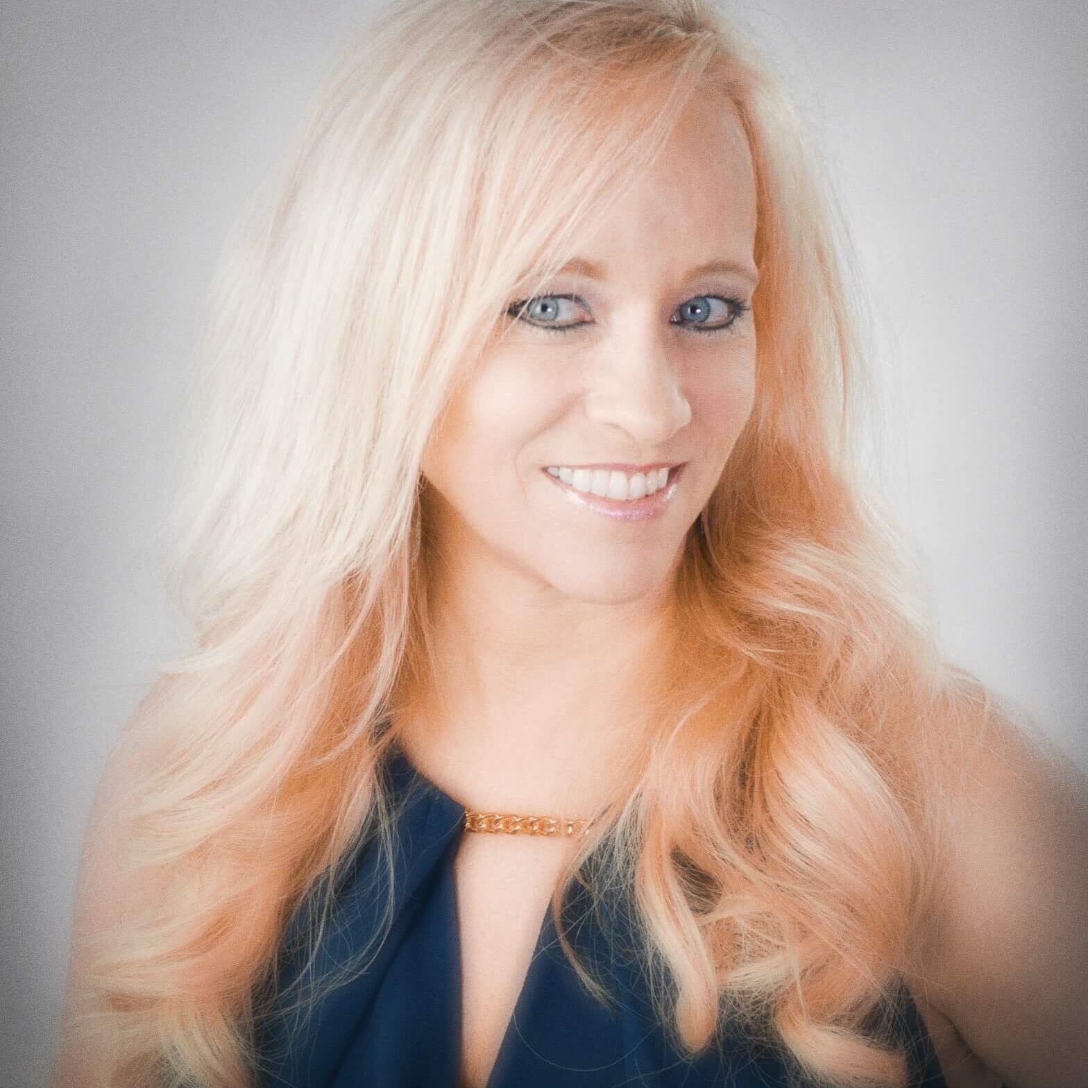 Tiffany Lengyel Headshot